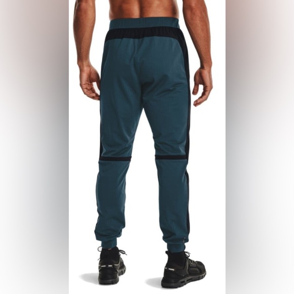 Under Armour UA Rush All Purpose
Men's Steph Curry Joggers - Picture 3 of 8